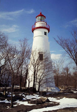 _vti_cnf/lighthouseMarbleheadOh.jpg
